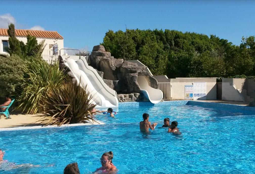 Camping Phare Ouest Saint-Denis-d'Oleron Exterior photo